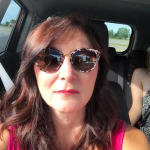 Meet your Posher, Linda